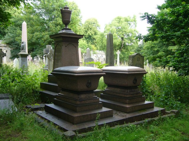 Warriston Cemetery, gone beautifully wild