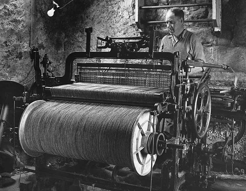 Donald John Mackay's loom at Luskentyre