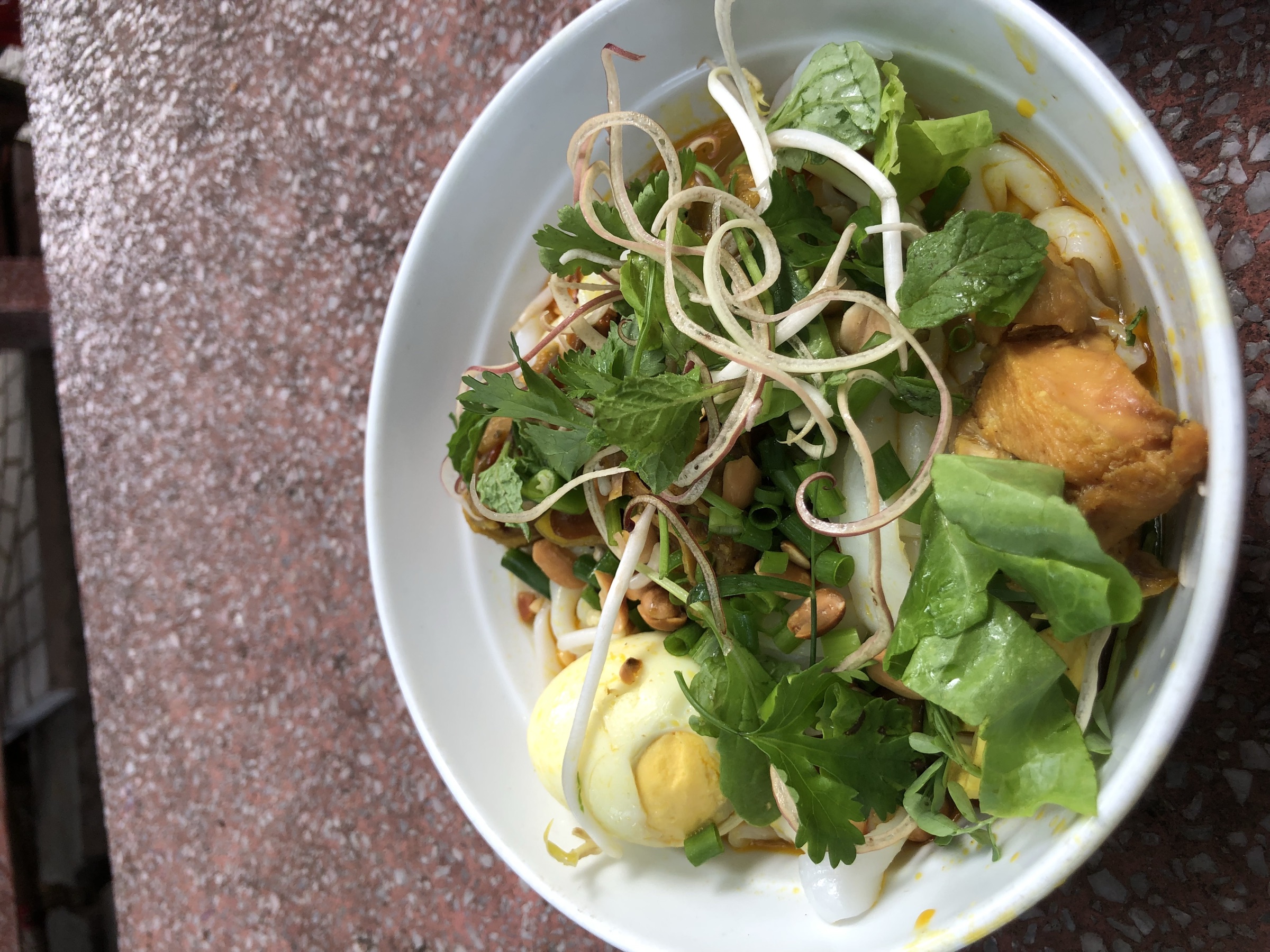 Bánh tráng cuốn thịt heo