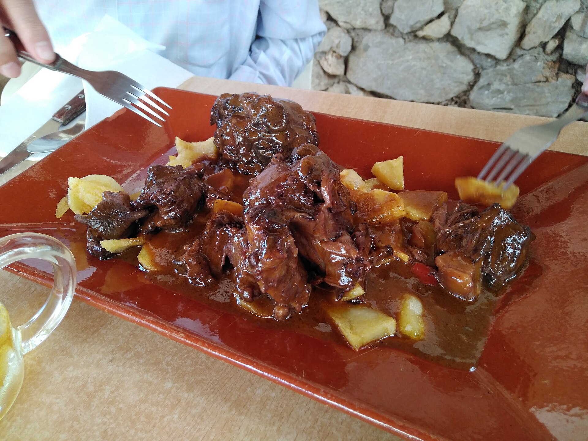 Rabo de toro braisé