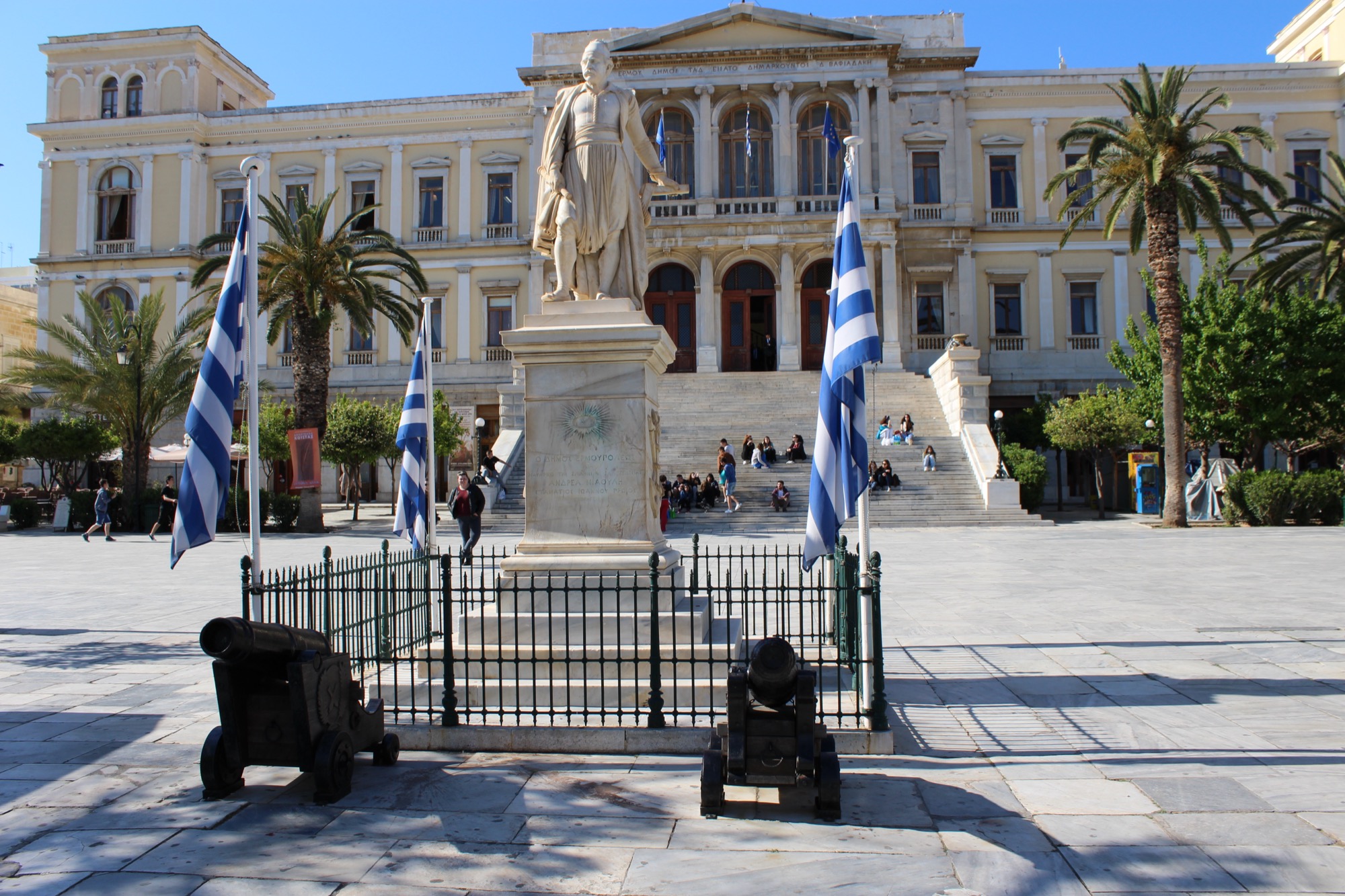 Place Miaouli & Hôtel de Ville